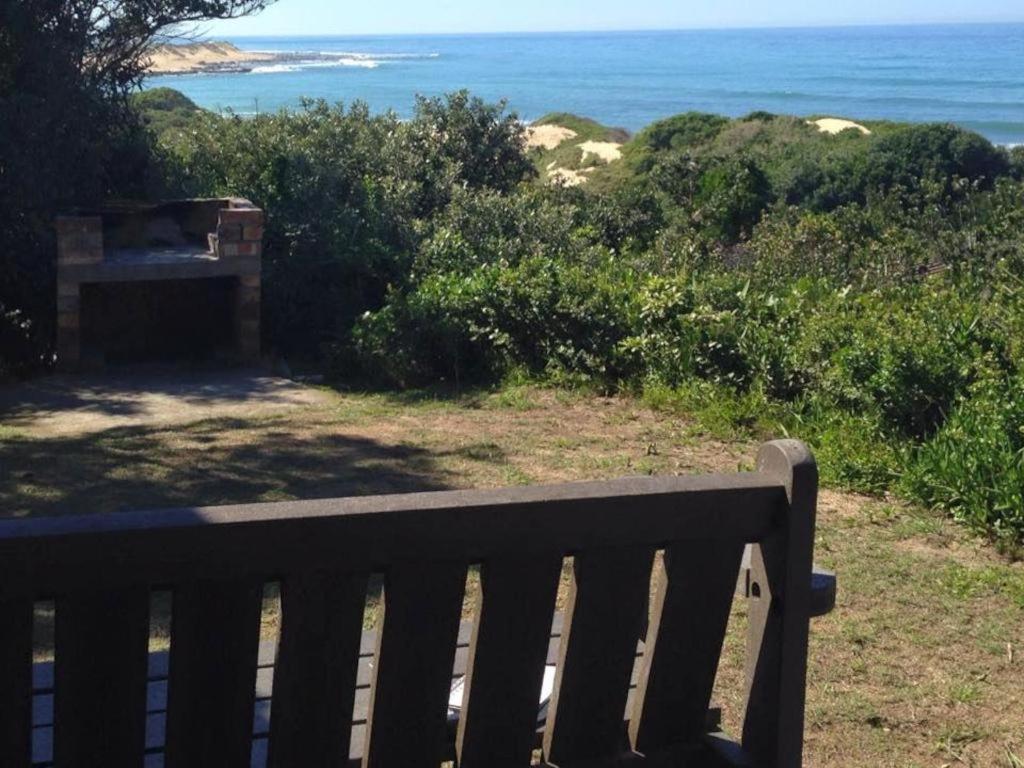 The Spinning Reel Beach Cottages Port Alfred Bagian luar foto
