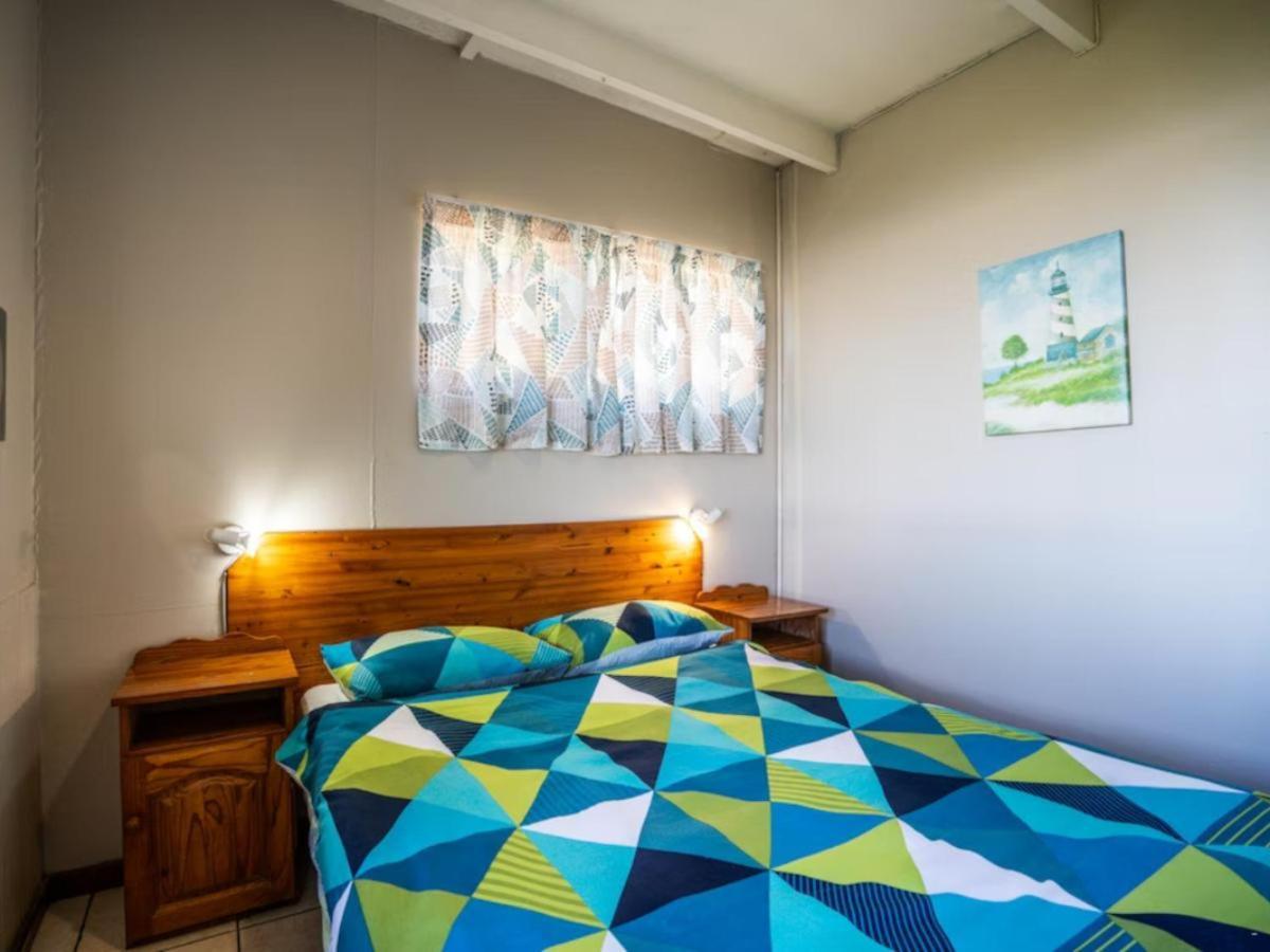 The Spinning Reel Beach Cottages Port Alfred Ruang foto
